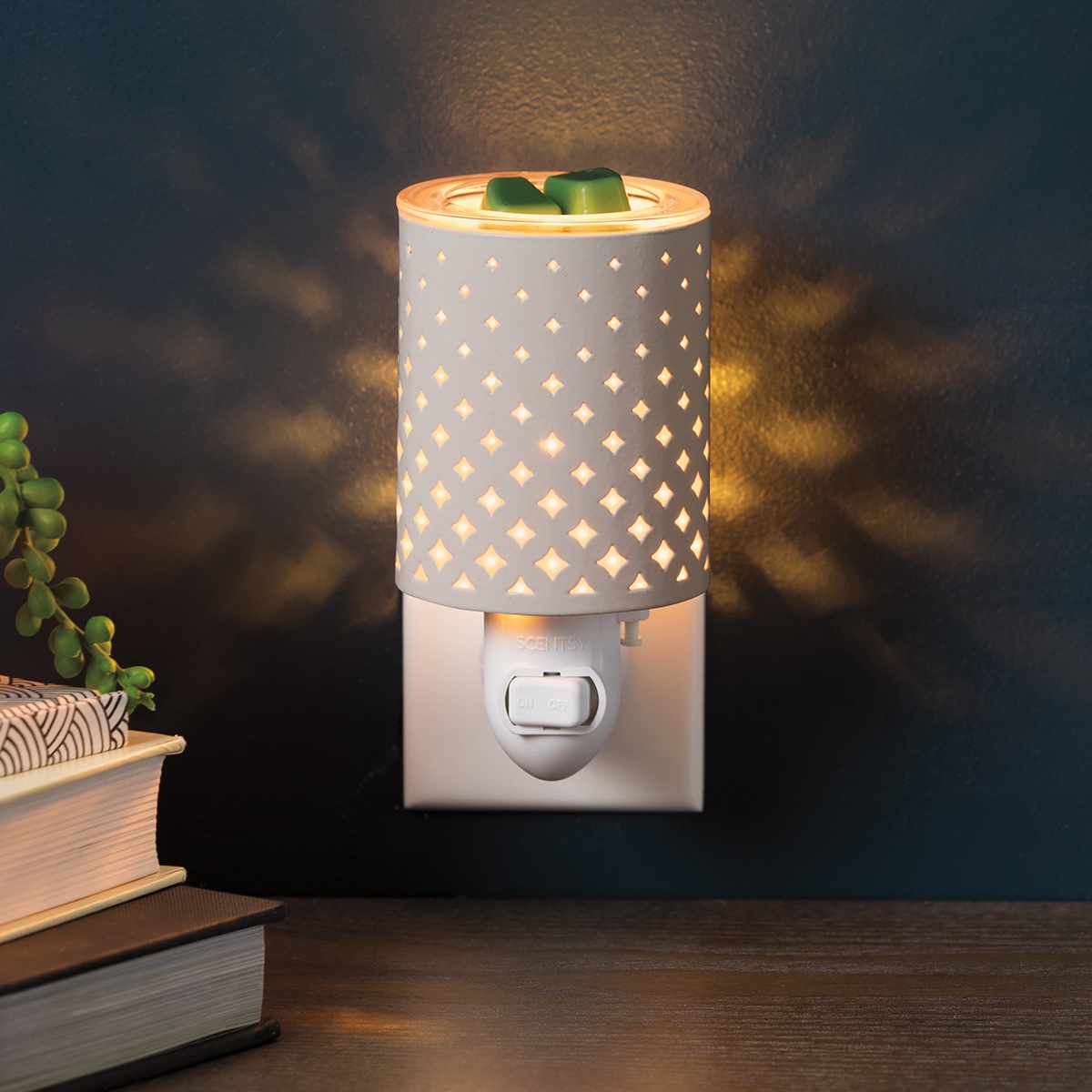 Light from Within Scentsy Mini Warmer The Safest Candles
